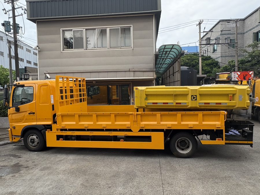 緩撞車設備照片